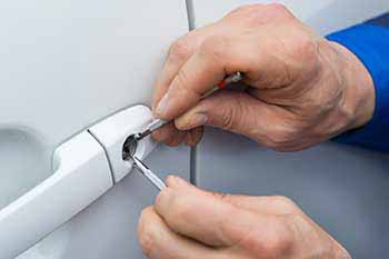 Apple Valley Automotive Locksmith